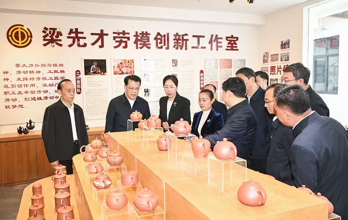 17751366729686582065207037924