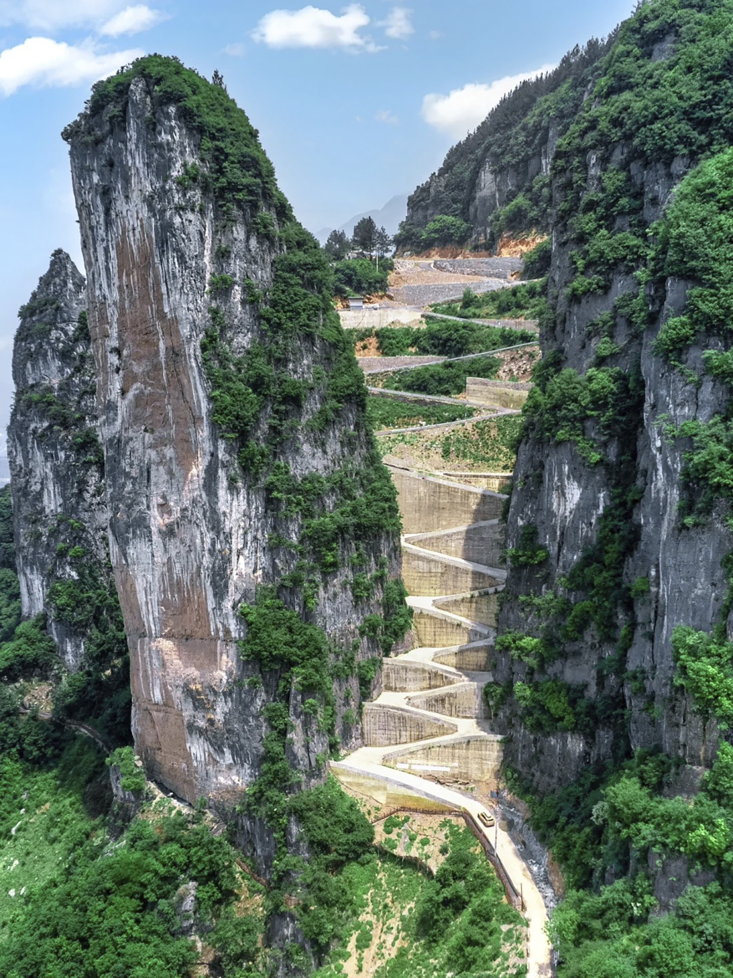 重庆 _ 去过最“刺激”的自驾路线，峡谷露营～_1_琼袅的旅行本本_来自小红书网页版